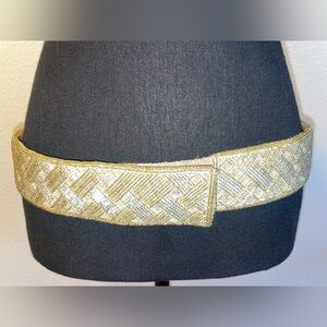 NWT - Vintage Le Regale Gold Cross Pattern Beaded Belt - Size L